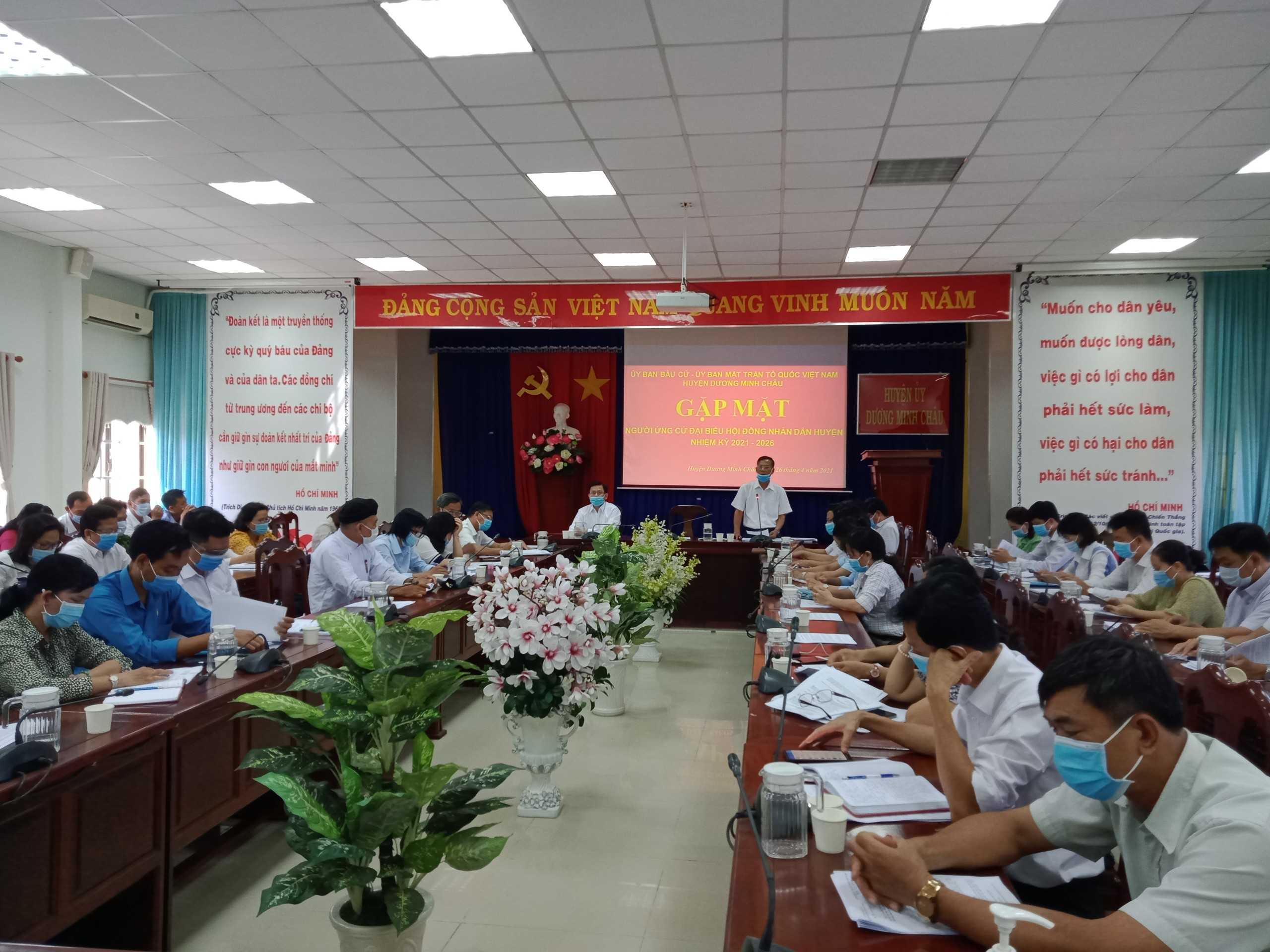 Huyện Dương Minh Châu tổ chức gặp mặt ứng cử viên đại biểu Hội đồng nhân dân huyện nhiệm kỳ 2021 - 2026 